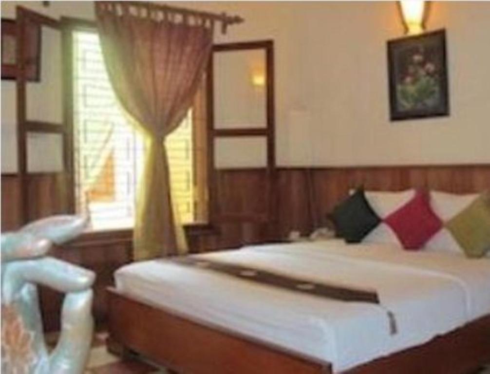 Kambuja Inn Phnom Penh Exterior photo